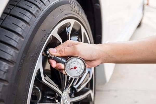 9 Ways to Improve Car Fuel Economy